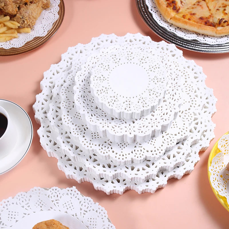 **100 Stück Weiße Spitzen-Tischsets – Elegante Tischdekoration für Jeden Anlass** 3