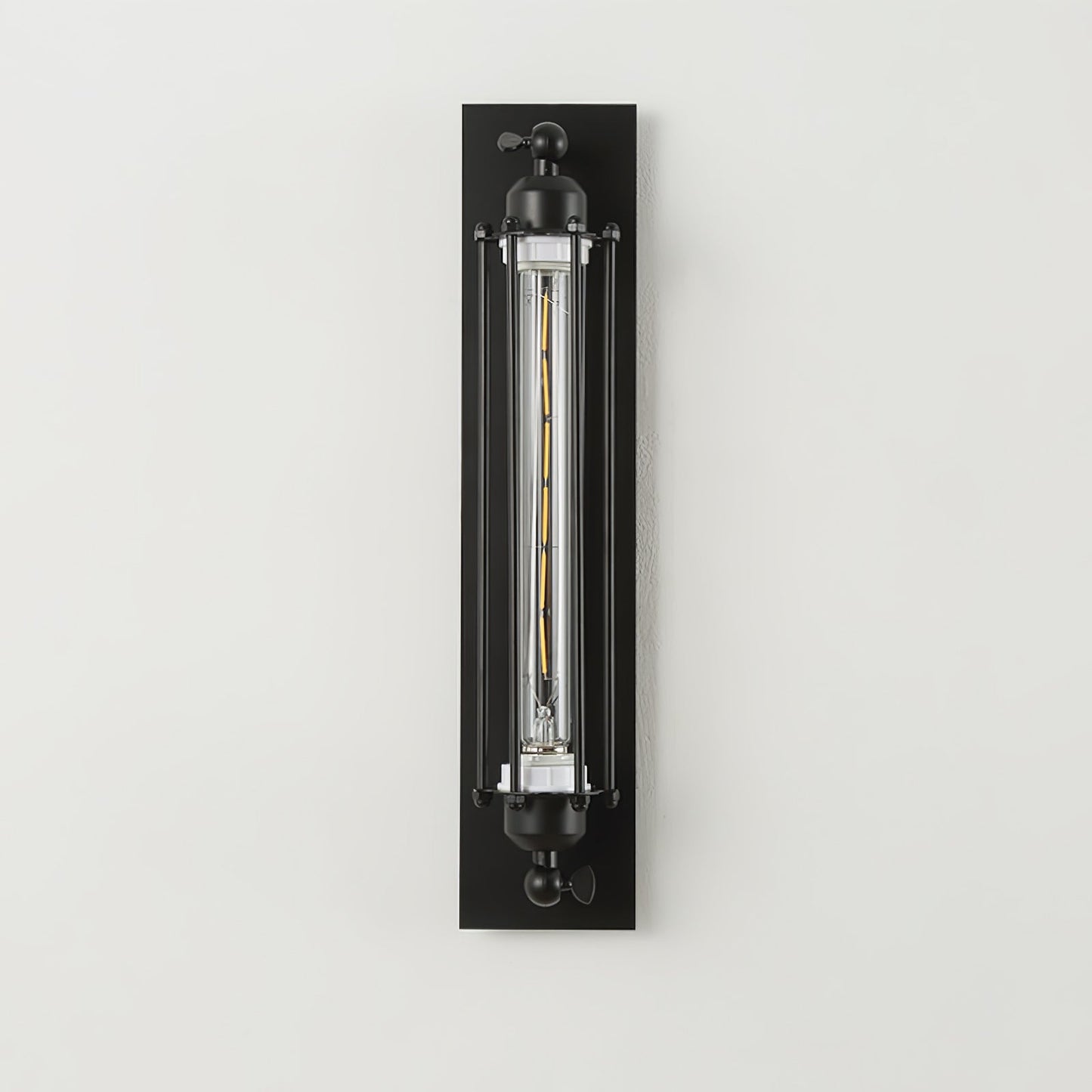 Kiera Wandlampe – Industrieller Charme für Stilvolles Licht 12