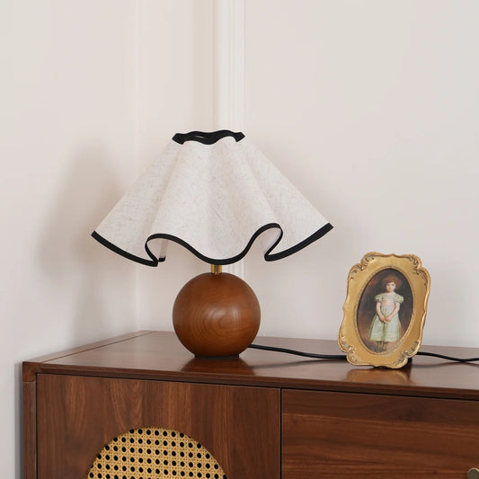 Klassische Bell Tischlampe Aus Stoff – Elegantes Licht Für Ihren Raum 1