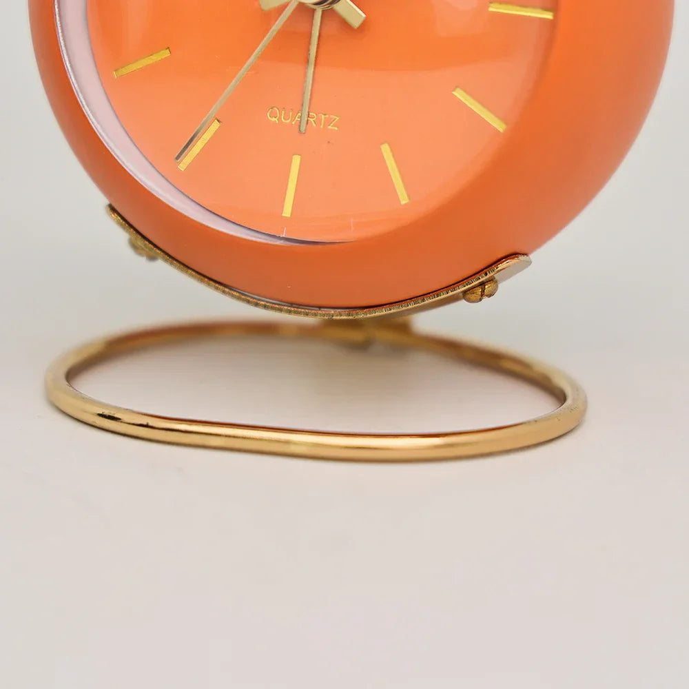 Minimalistischer Wecker mit Licht – Stille Zeitansicht für Ruhige Nächte 5