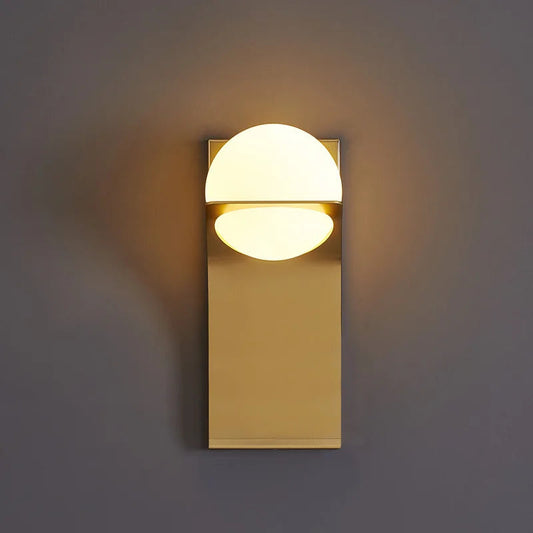 **Moderne Wandlampe Anti-Moskito** – **Elegante Außenbeleuchtung mit Insektenschutz** 1