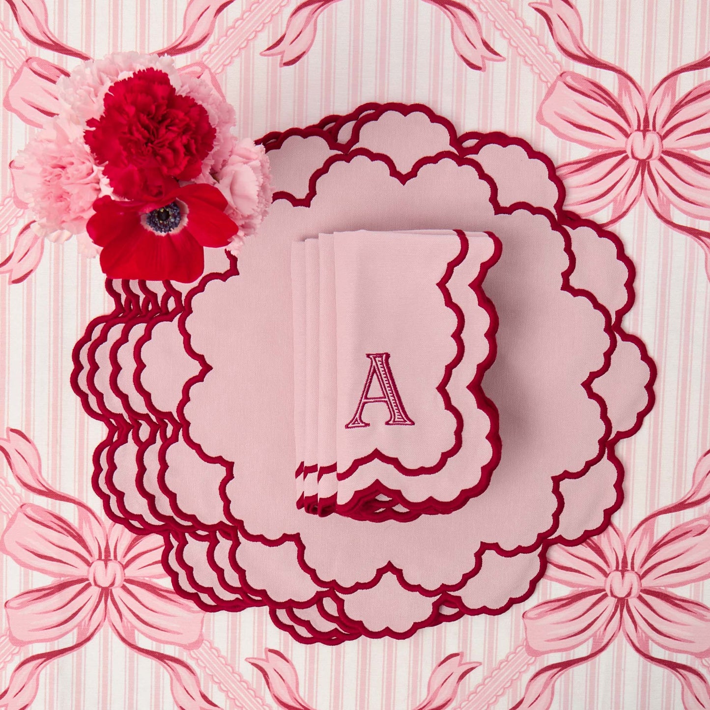 Tischsets Lily Rosa Rot – Abwaschbare Eleganz Für Romantische Anlässe 7