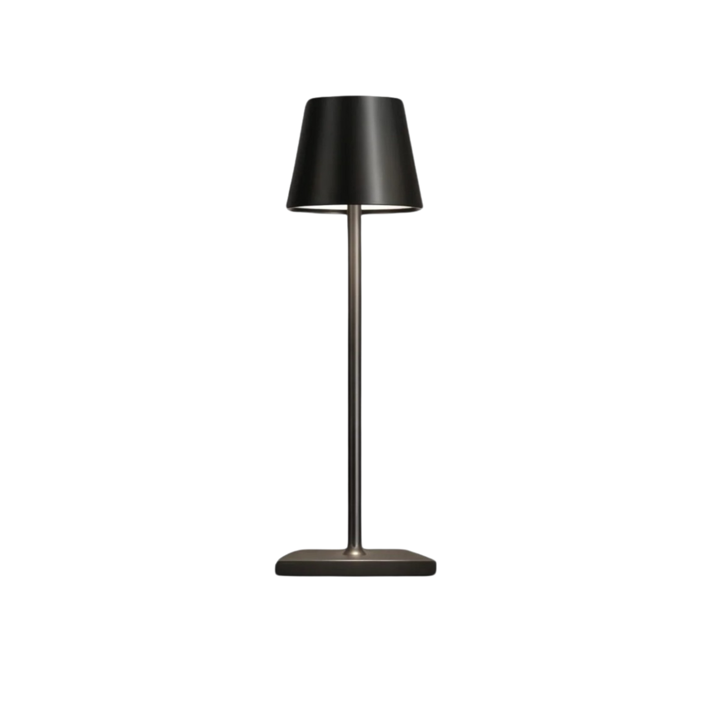 Schlanke Tischlampe Kegelschirm - Stilvolles Licht