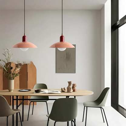 Bauhaus-Pendelleuchte - Zeitloses Metall-Design