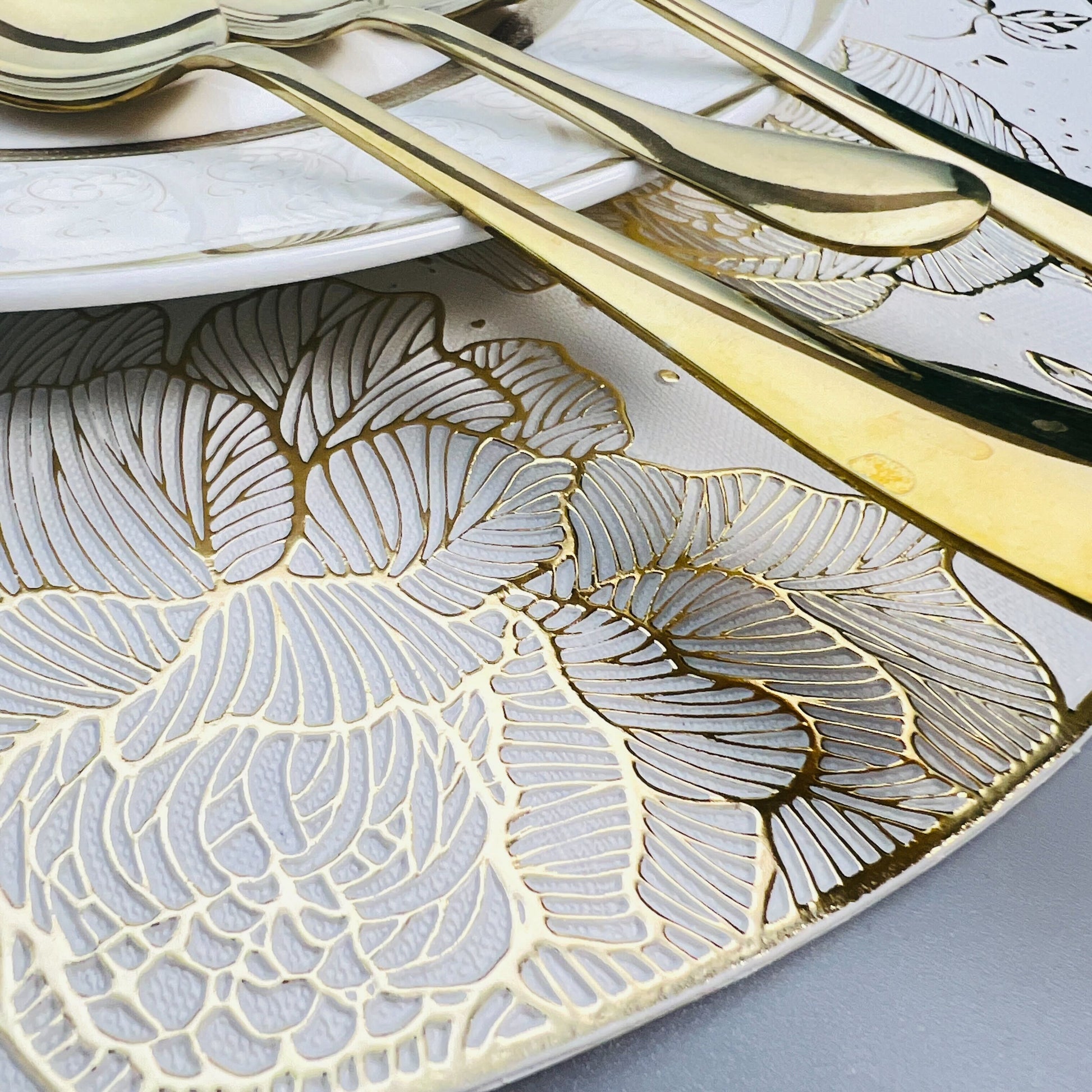 6 Stück Abwaschbare Tischsets Gold & Weiß – Stilvolle Eleganz Für Jeden Anlass 2