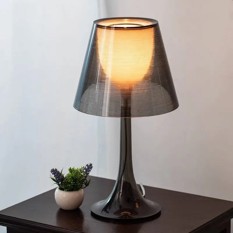 Acryltischlampe – Stilvolles Licht Für Gemütliche Räume 2