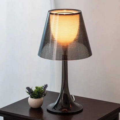Acryltischlampe – Stilvolles Licht Für Gemütliche Räume 2