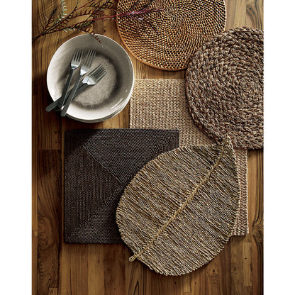Artesia Rundes Rattan Tischset – Handgefertigte Eleganz Für Stilvolle Anlässe 7