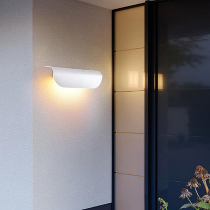 Astoria Außen Wandlampe – Elegantes, Wasserdichtes Design für Stilvolle Außenbereiche 4