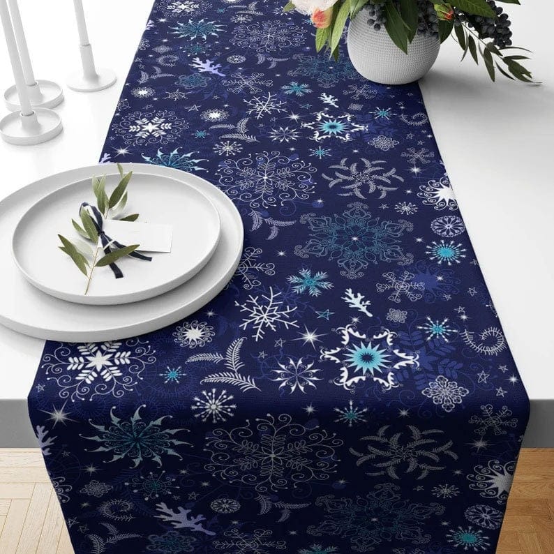 Blauer Schneeflocken-Muster Tischläufer – Festliche Eleganz Für Jeden Anlass 3