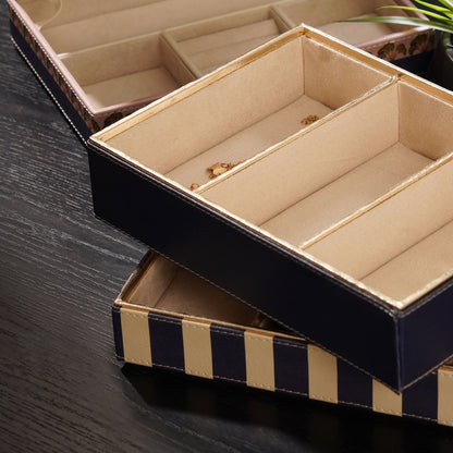 Blauer Solene Schmuck Organizer – Stilvolle Aufbewahrung Für Elegante Accessoires 1