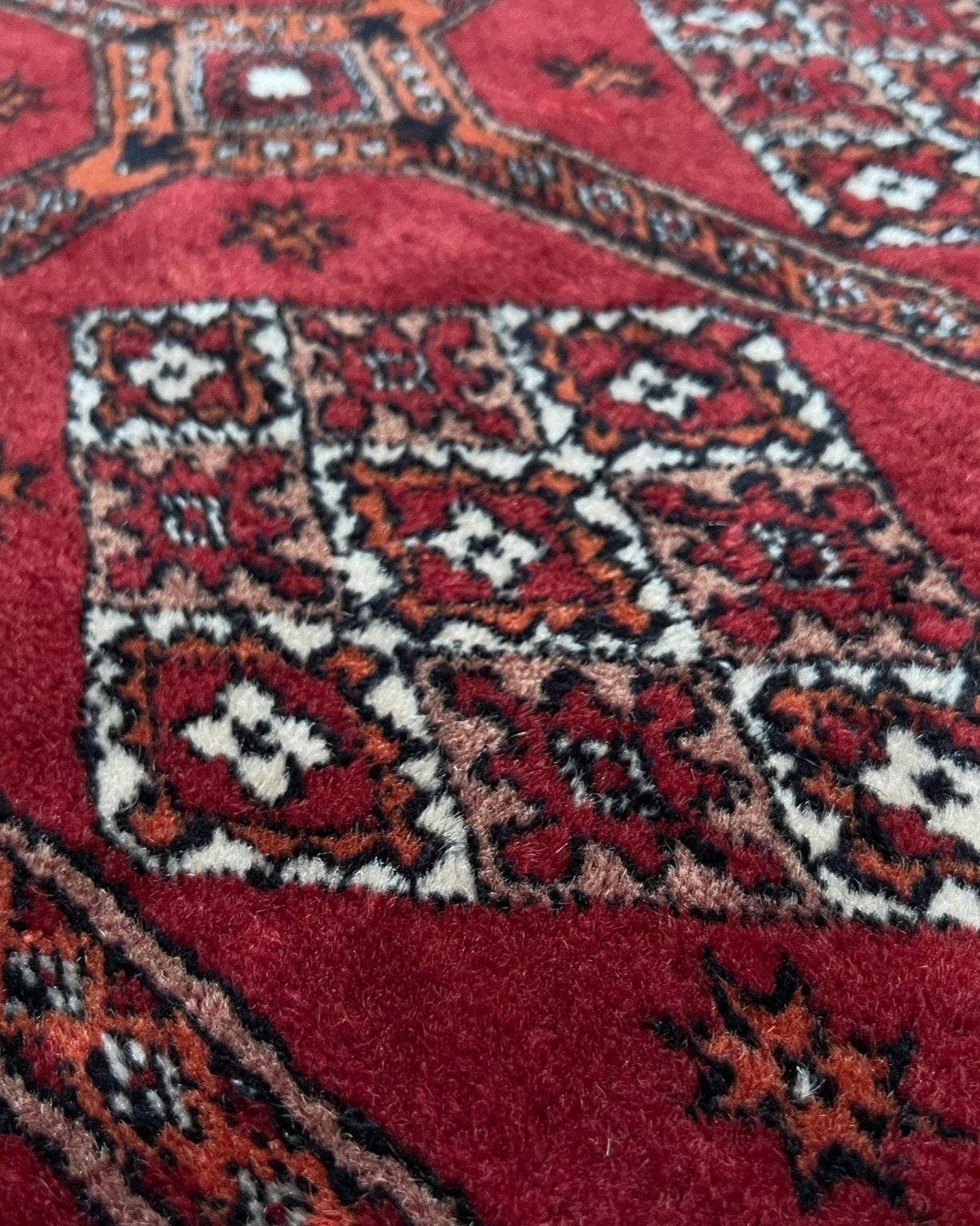 Buchara Vintage Teppich 230x236 cm – Handgefertigter Wollteppich Für Warme Räume 1
