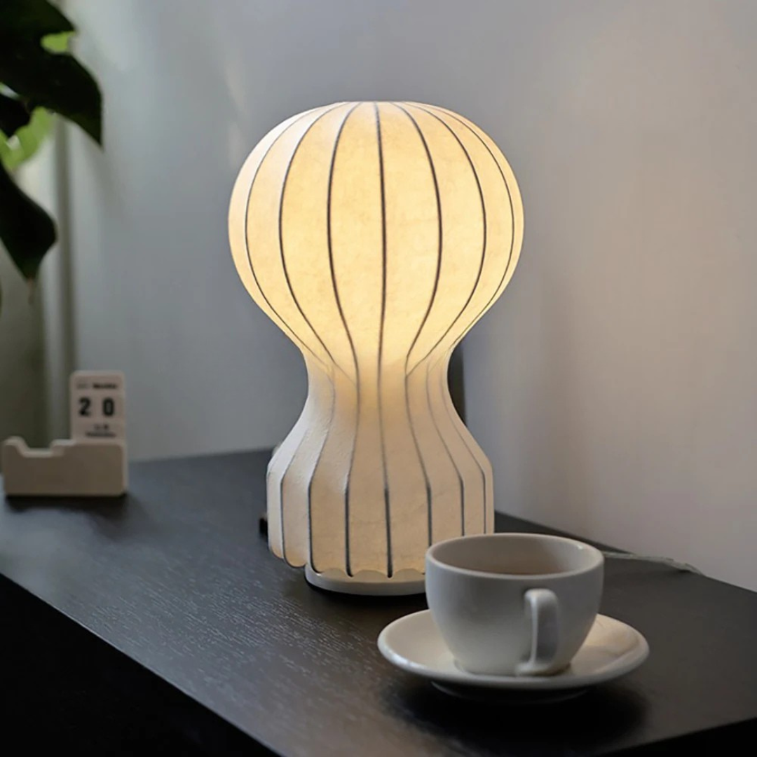Cherise LED Tischlampe E27 – Elegante Beleuchtung Für Ihr Zuhause 4