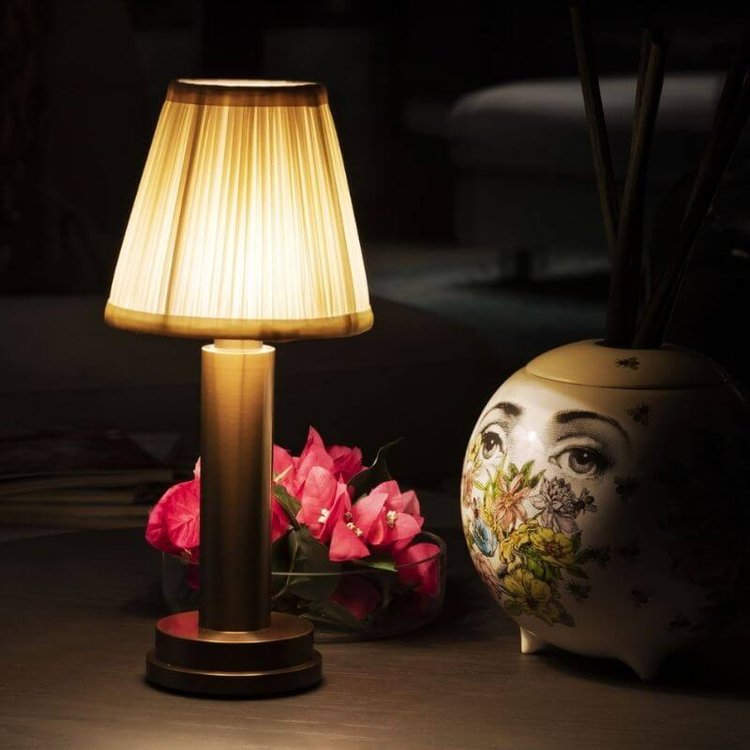 CozyGlimmer Tischlampe Dimmbar – Perfekte Gemütlichkeit für Ihr Zuhause 8