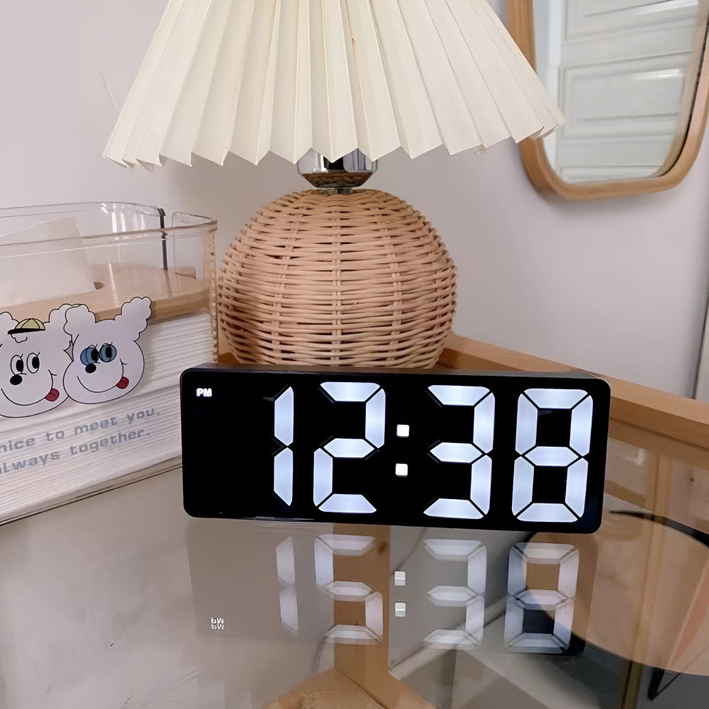 Digitaler LED-Spiegelwecker Mit Schlummerfunktion – Elegante Zeitansage Für Ihr Zuhause 3