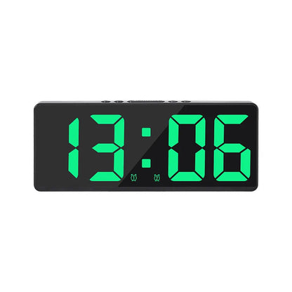 EINFACHE LED-UHR – Praktische Lösung für Müheloses Ablesen 6