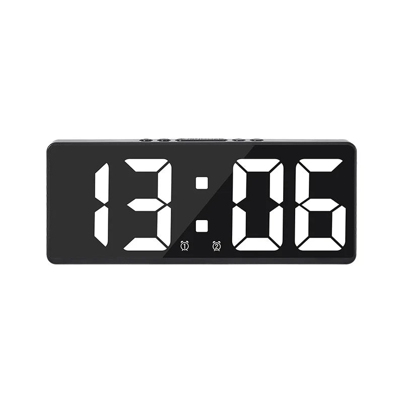 EINFACHE LED-UHR – Praktische Lösung für Müheloses Ablesen 8