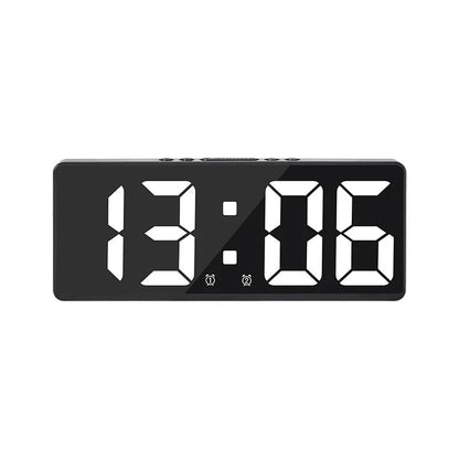 EINFACHE LED-UHR – Praktische Lösung für Müheloses Ablesen 8