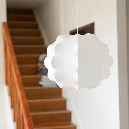 Elegante Pendelleuchte Aus Gewellter Seide – Sanfte Lichtakzente Für Romantische Abende 2