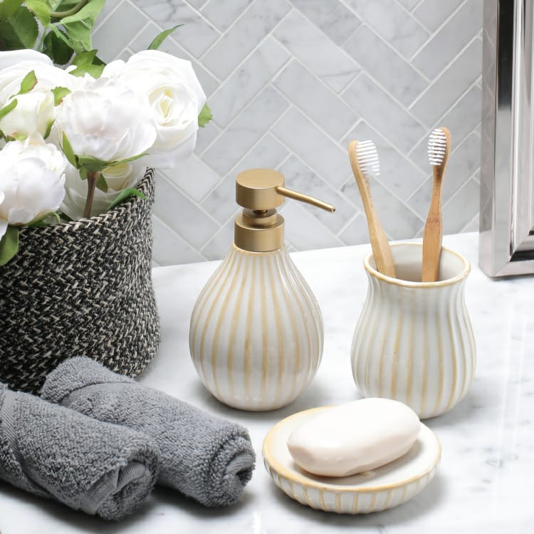 Elegantes Badezimmerzubehör-Set Keramik – Hochwertige Akzente Für Ihr Bad 0