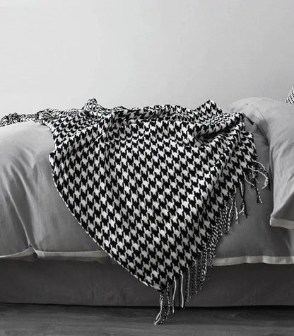 **Étoile Noir Wurfdecke – Zeitlose Eleganz für Ihr Zuhause** 4