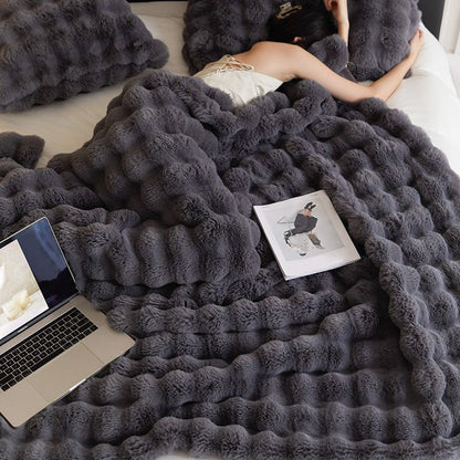 Flauschige Kuscheldecke für Weihnachten – Gemütliche Wärme für Kalte Tage 2