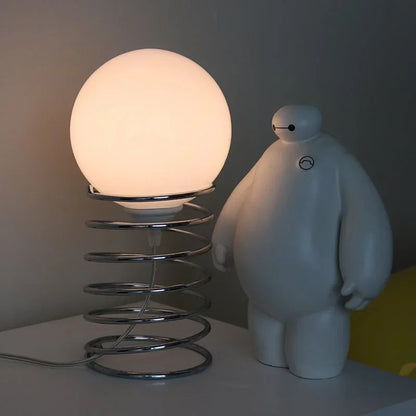 Frühling Inspiriertes Bauhaus-Tischlampe – Elegante USB-Beleuchtung für Jeden Raum 4