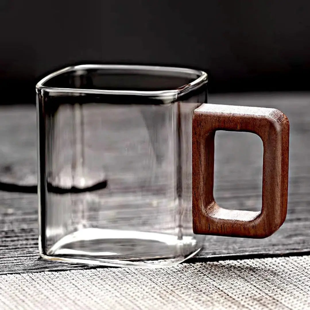 Glasbecher Mit Quadratischem Holzgriff – Stilvolles Trinkerlebnis Mit Modernem Design 2