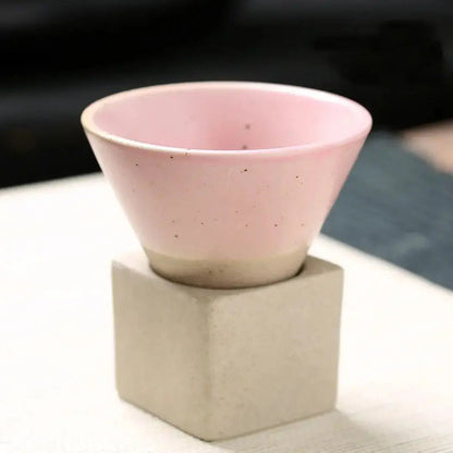 Handgefertigte Kegelförmige Espressotasse – Elegantes Japanisches Design für Genuss 10