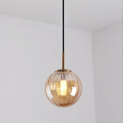Hängelampe Glas Kristall – Elegante Lichtquelle für Stilvolles Ambiente 10