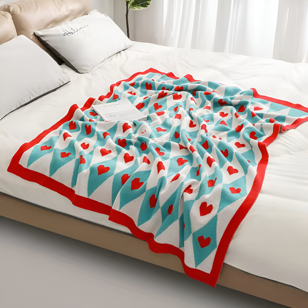 HeartiKnit Plaid Fleecedecke – Kuschelige Eleganz mit Herzmuster 3