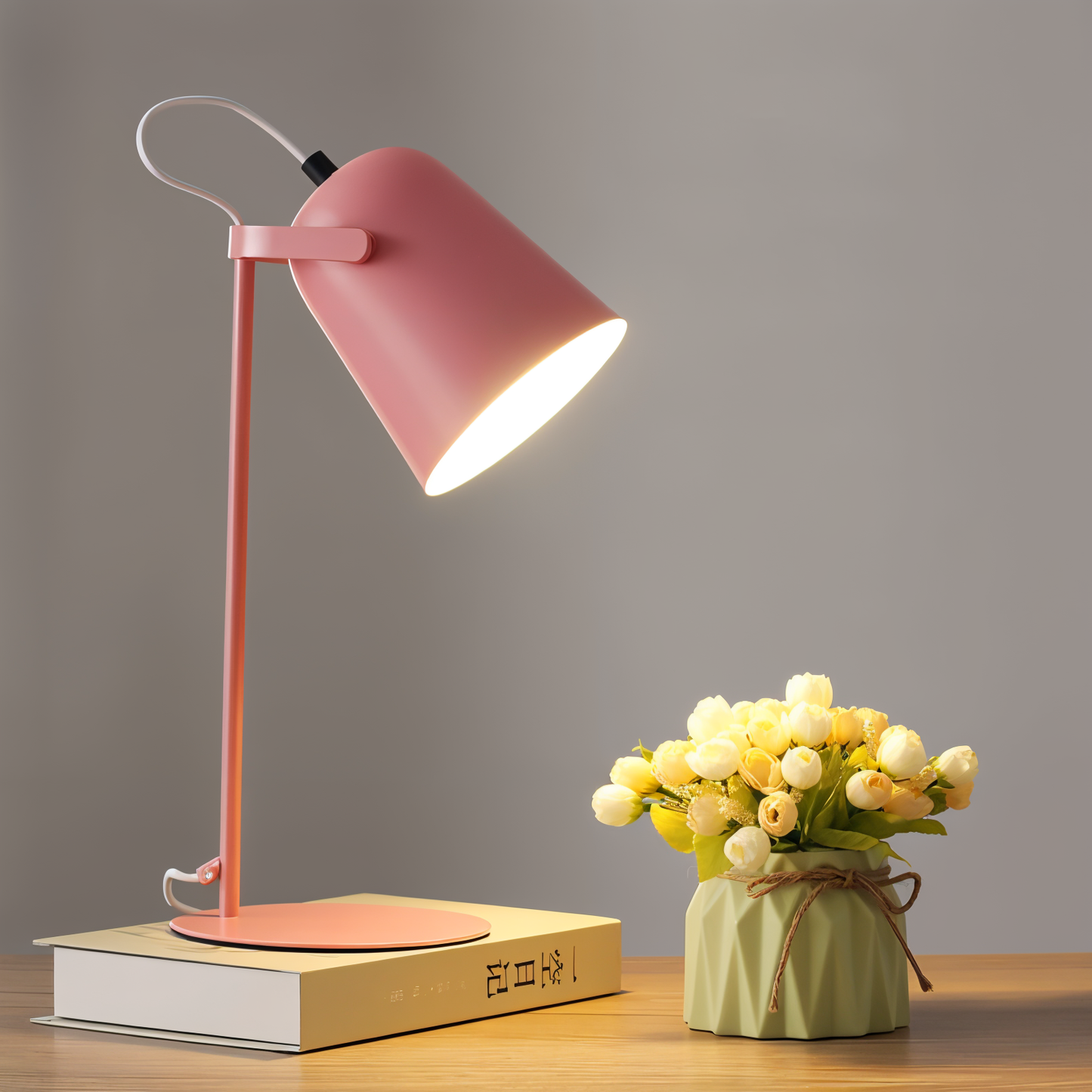 Hygge Bunte Tischlampe – Spielerische Energie Für Kreatives Arbeiten 0