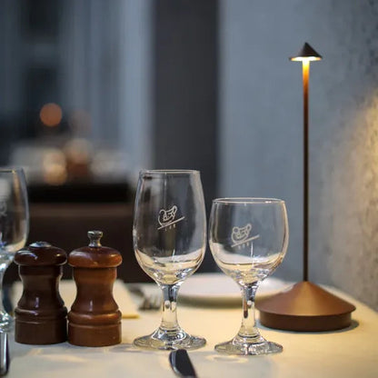 Kabellose LED-Tischlampe ClarityGlow – Elegante Lichtakzente für Ihr Zuhause 2