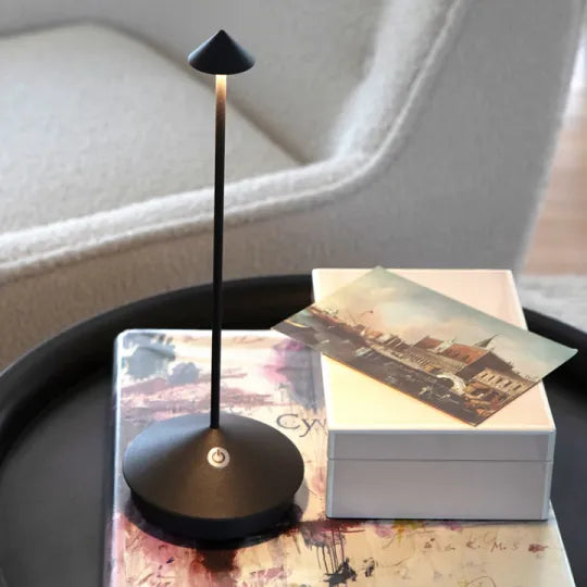Kabellose LED-Tischlampe ClarityGlow – Elegante Lichtakzente für Ihr Zuhause 6