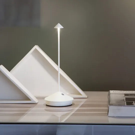 Kabellose LED-Tischlampe ClarityGlow – Elegante Lichtakzente für Ihr Zuhause 7