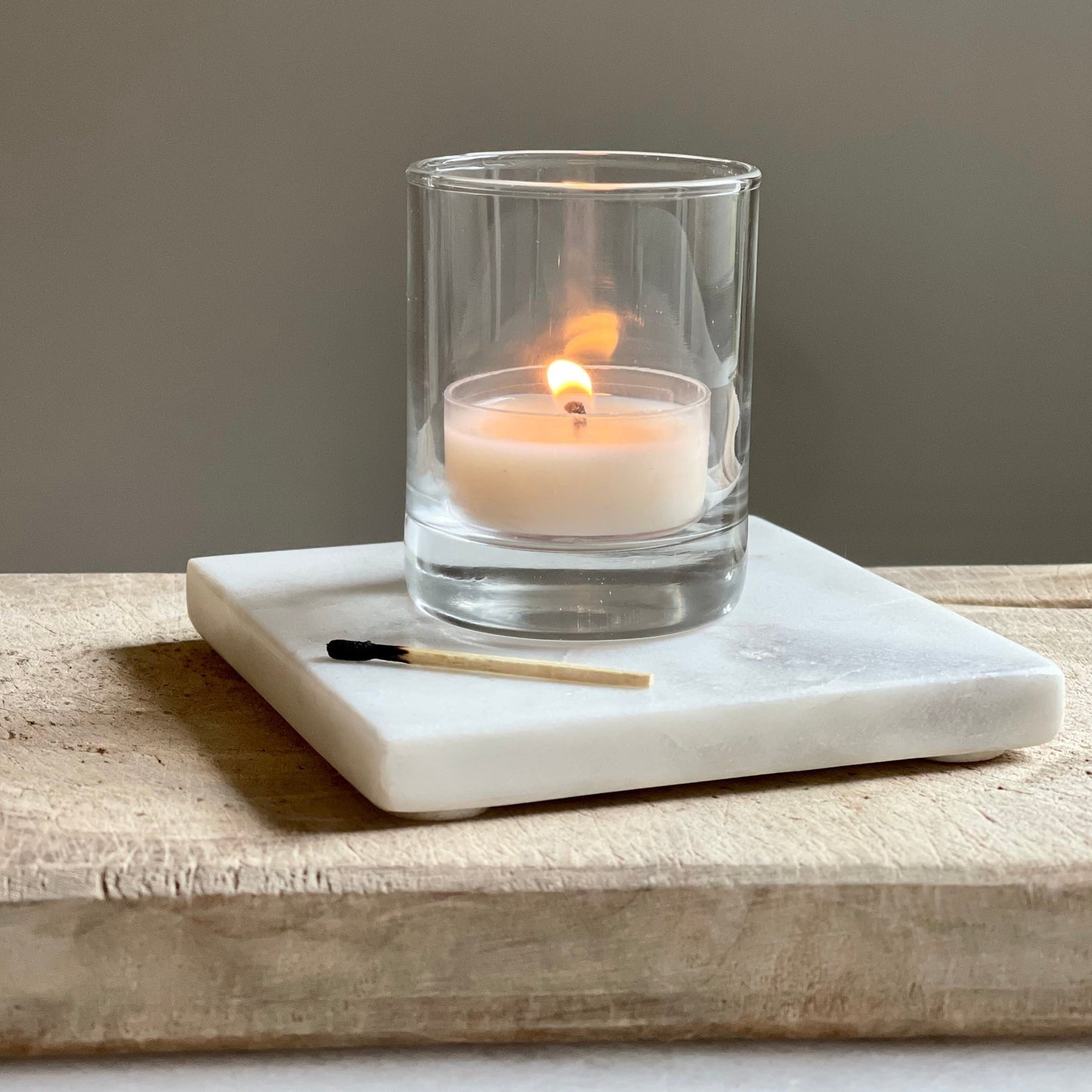 Klares Glas Votivkerze – Elegantes Licht Für Gemütliche Abende 1