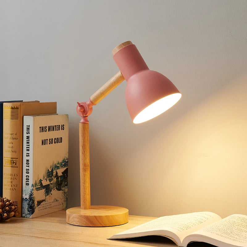 Kreative Nordische Tischlampe Holzkunst – Elegantes Licht für Gemütliches Ambiente 2