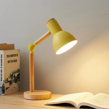 Kreative Nordische Tischlampe Holzkunst – Elegantes Licht für Gemütliches Ambiente 3
