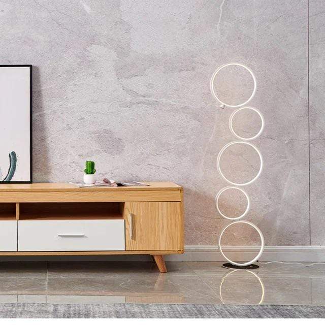 **LED-Stehlampe Nordisches Ring-Design – Stilvolle 360-Grad-Beleuchtung** 2