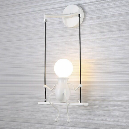 LED Wandleuchte Mann Auf Schaukel – Kreatives Licht Für Inspirierende Räume 6