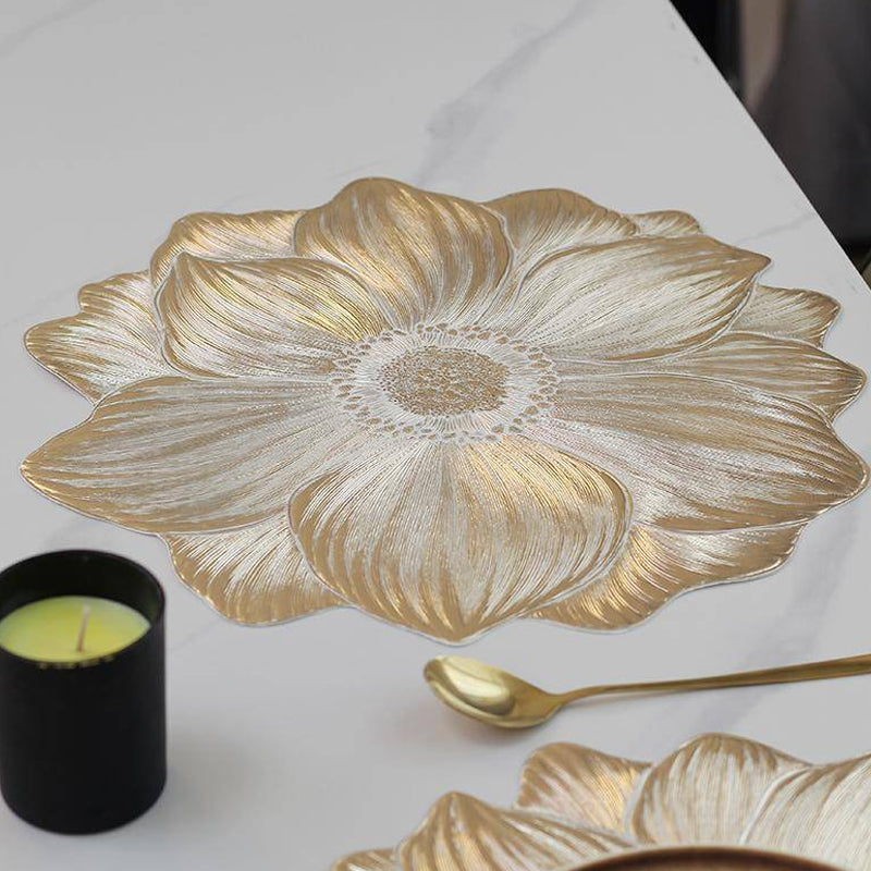 Lotusförmiges Abwaschbares Tischset – Elegante Tischdekoration Für Stilvolle Anlässe 3