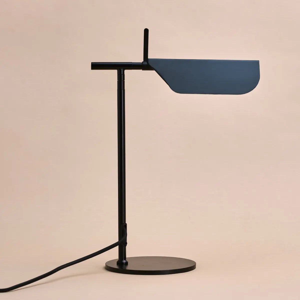 Marcello Kommodenlampe Schwarz Metall – Stilvolle Beleuchtung Für Jedes Zuhause 2
