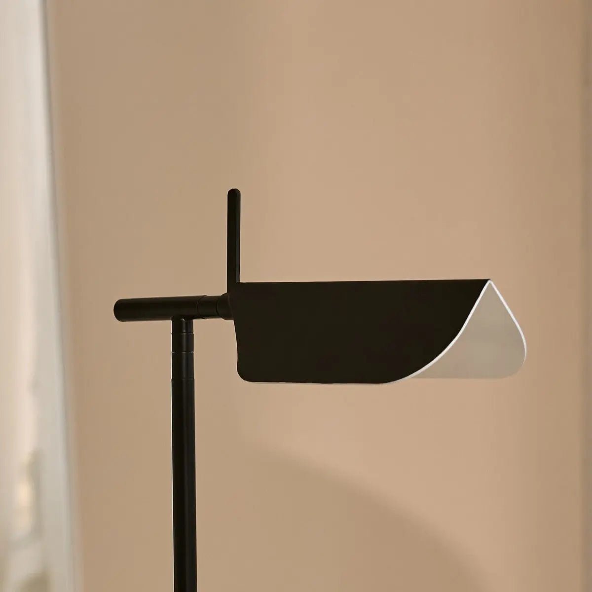 Marcello Kommodenlampe Schwarz Metall – Stilvolle Beleuchtung Für Jedes Zuhause 5