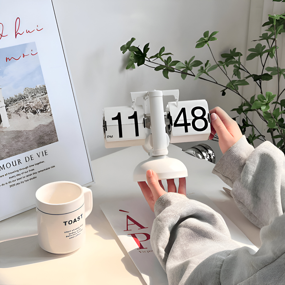 **Minimalistische Flip Uhr** – Stilvolle Zeitmessung mit Retro-Charme 6