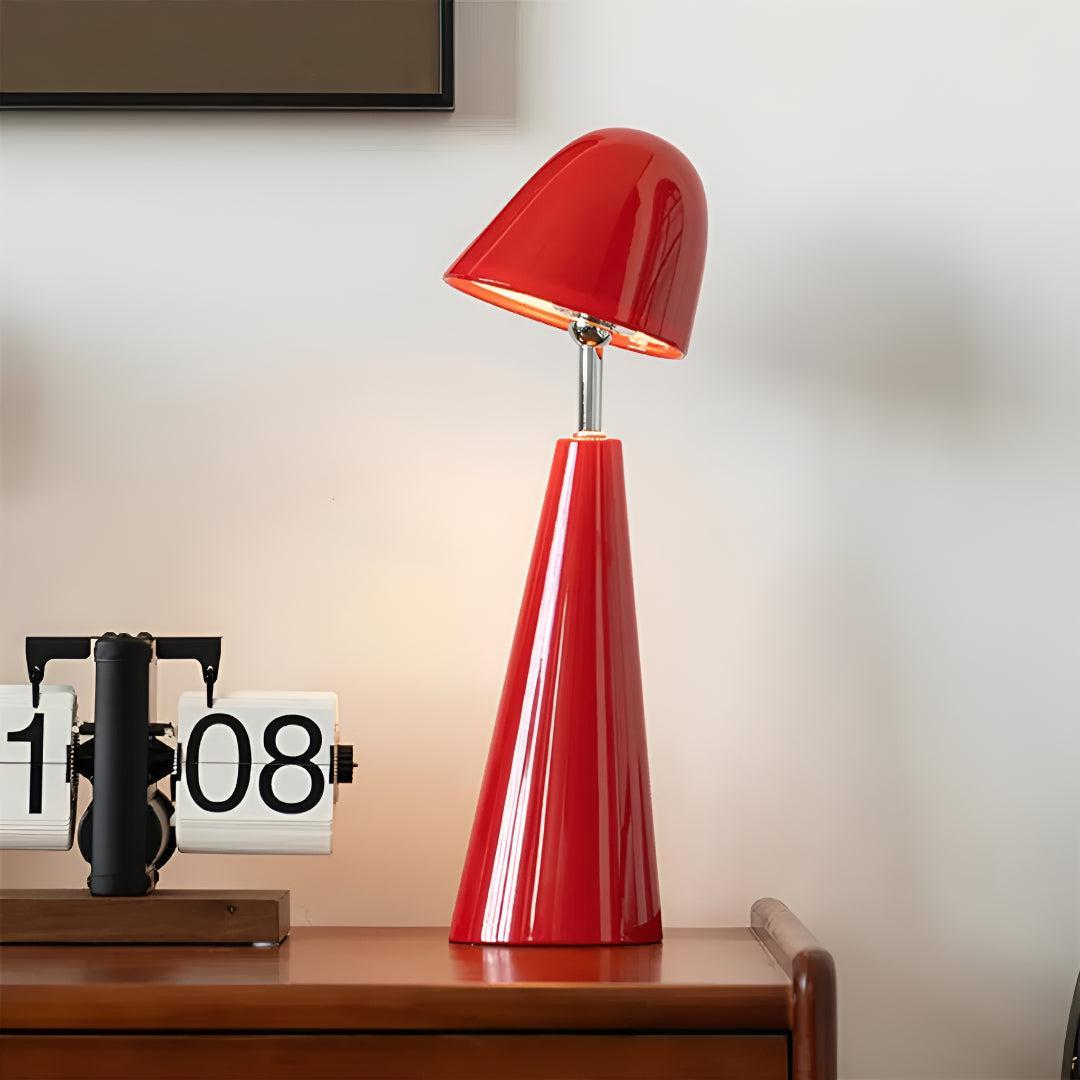 **Moderne Kabellose Tischlampe Kegelschirm – Künstlerisches Licht für Jeden Raum** 0