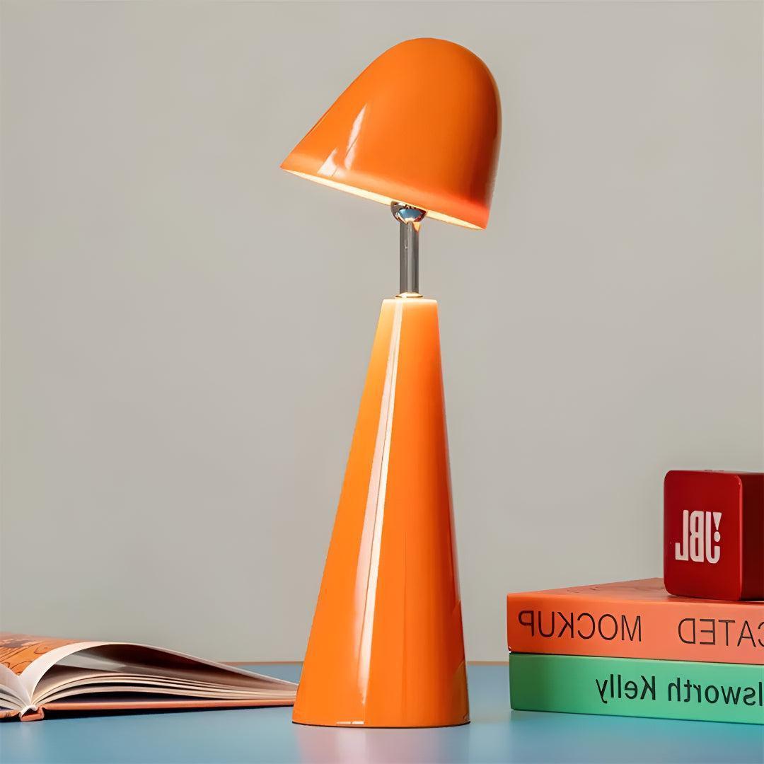 **Moderne Kabellose Tischlampe Kegelschirm – Künstlerisches Licht für Jeden Raum** 2