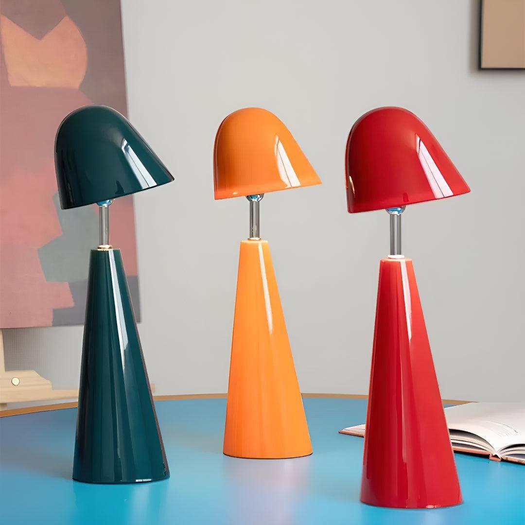 **Moderne Kabellose Tischlampe Kegelschirm – Künstlerisches Licht für Jeden Raum** 4