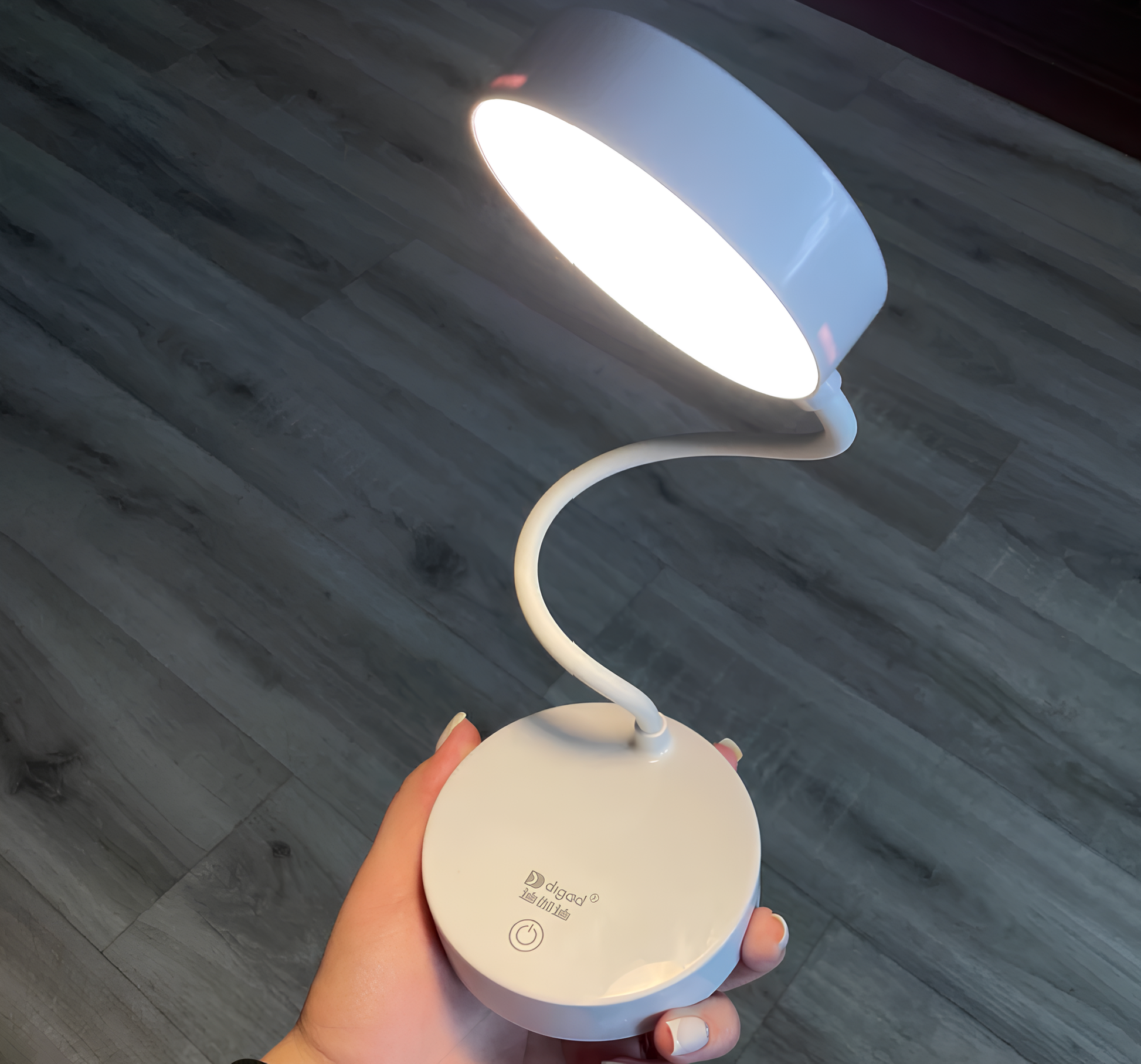 Moderne LED Leselampe Touch Steuerung – Sanfte Beleuchtung Für Entspanntes Lesen 5