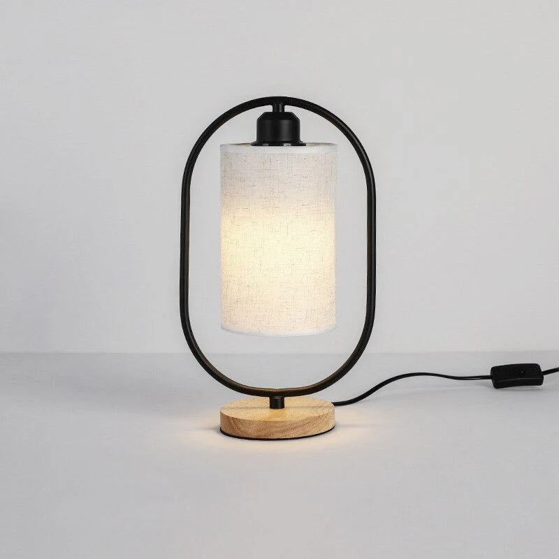 **Nachttischlampe Holz Industriestil – Stilvolle Beleuchtung für Ihr Zuhause** 2