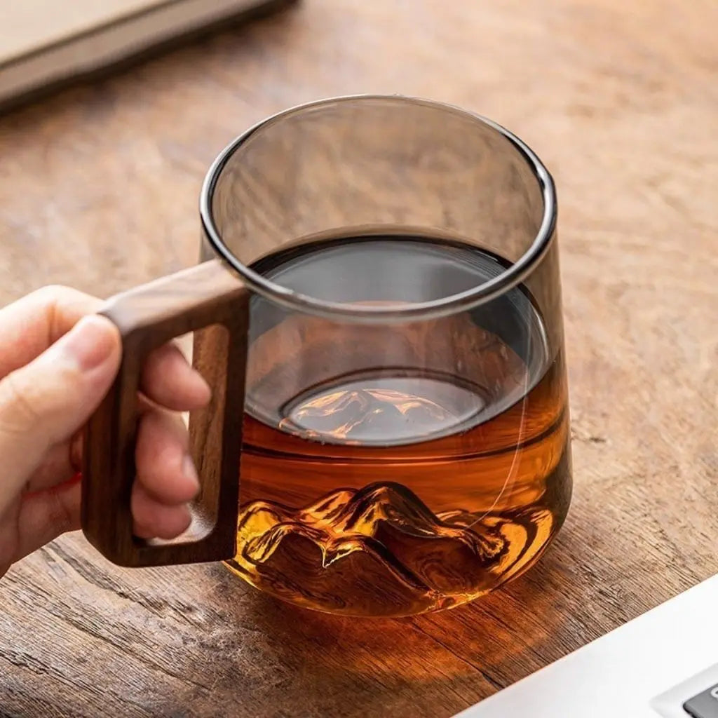 Noah Hitzebeständiger Becher Aus Borosilikatglas – Stilvolles Design Mit Holzgriff 3